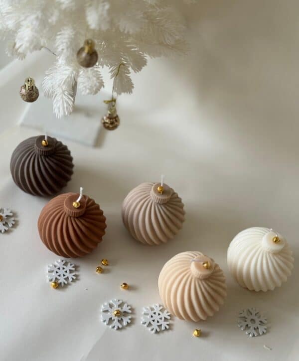 Soy Wax Christmas Bauble Candle - Beige